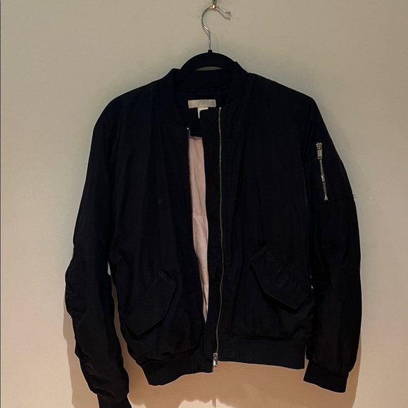 Bomber jacket - Picture 1 of 3